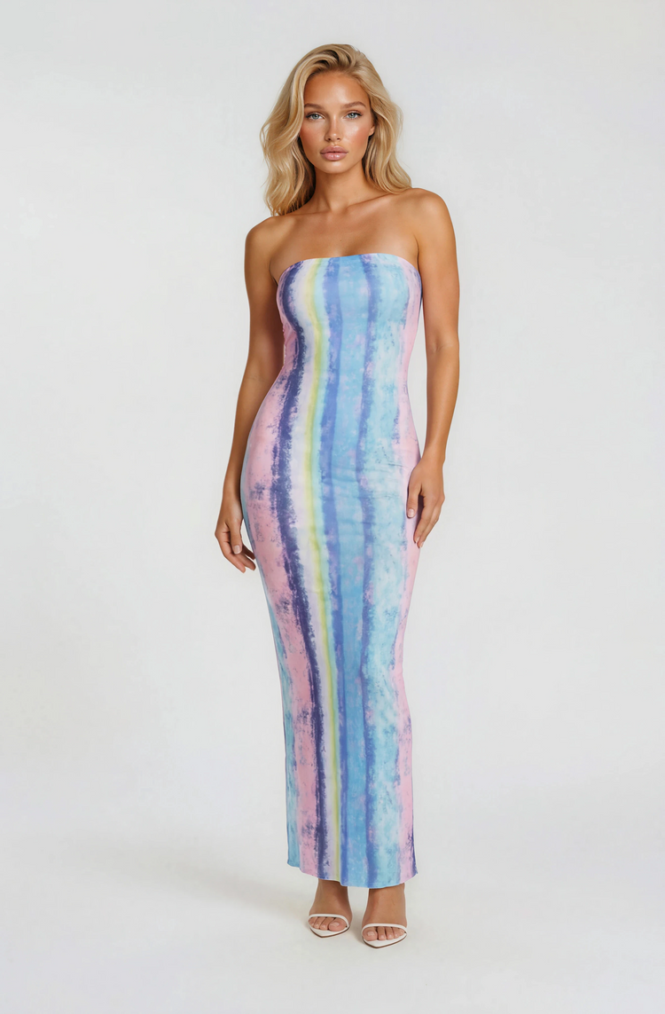 Look Me Up and Down Tube Maxi Dress. انظر لي لأعلى وأسفل تيوب فستان ماكسي